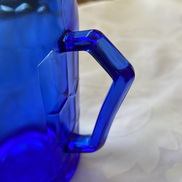 VTG Shirley Temple 1930s Depression Cobalt Blue Glass small Pitcher Creamer - Picture 7 of 8